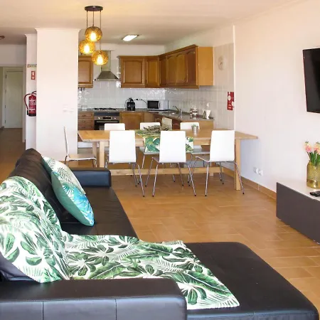 Holiday House - Eri120 *